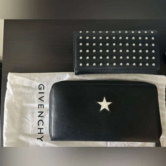 Givenchy Travel Wallet - Picture 5 of 5